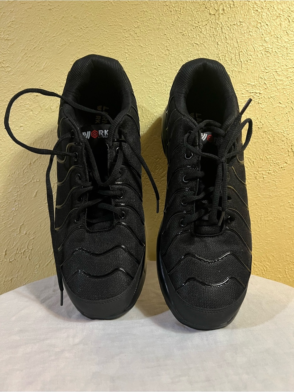 Larnmern Steel Toe Work Shoes